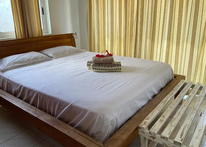 Royale Self Catering Lägenhet Anse Royale