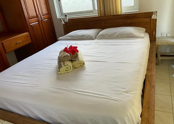 Royale Self Catering Anse Royale