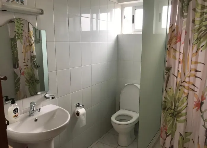 Royale Self Catering * Anse Royale